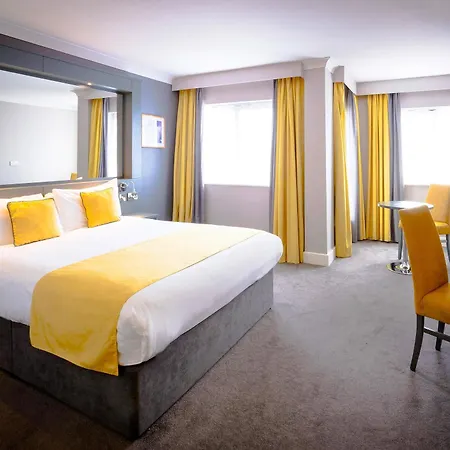 Claregalway Hotel Отель 4*