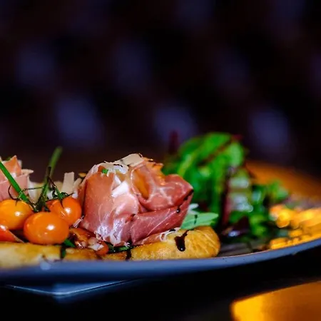 Claregalway Hotel Отель Клэрголуэй