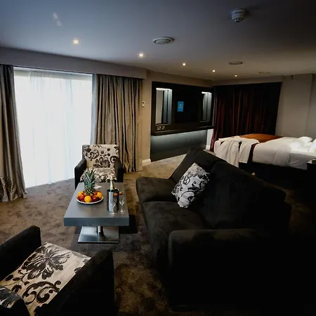 Отель Claregalway Hotel Клэрголуэй