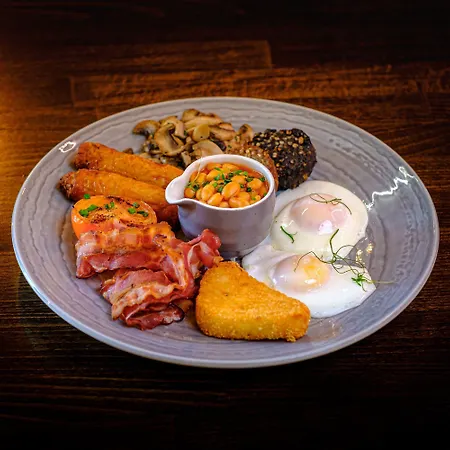 克莱尔戈尔韦酒店 酒店 4*