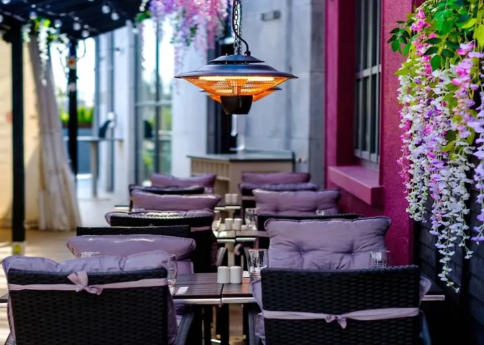 Hotel Claregalway Hotel 4*